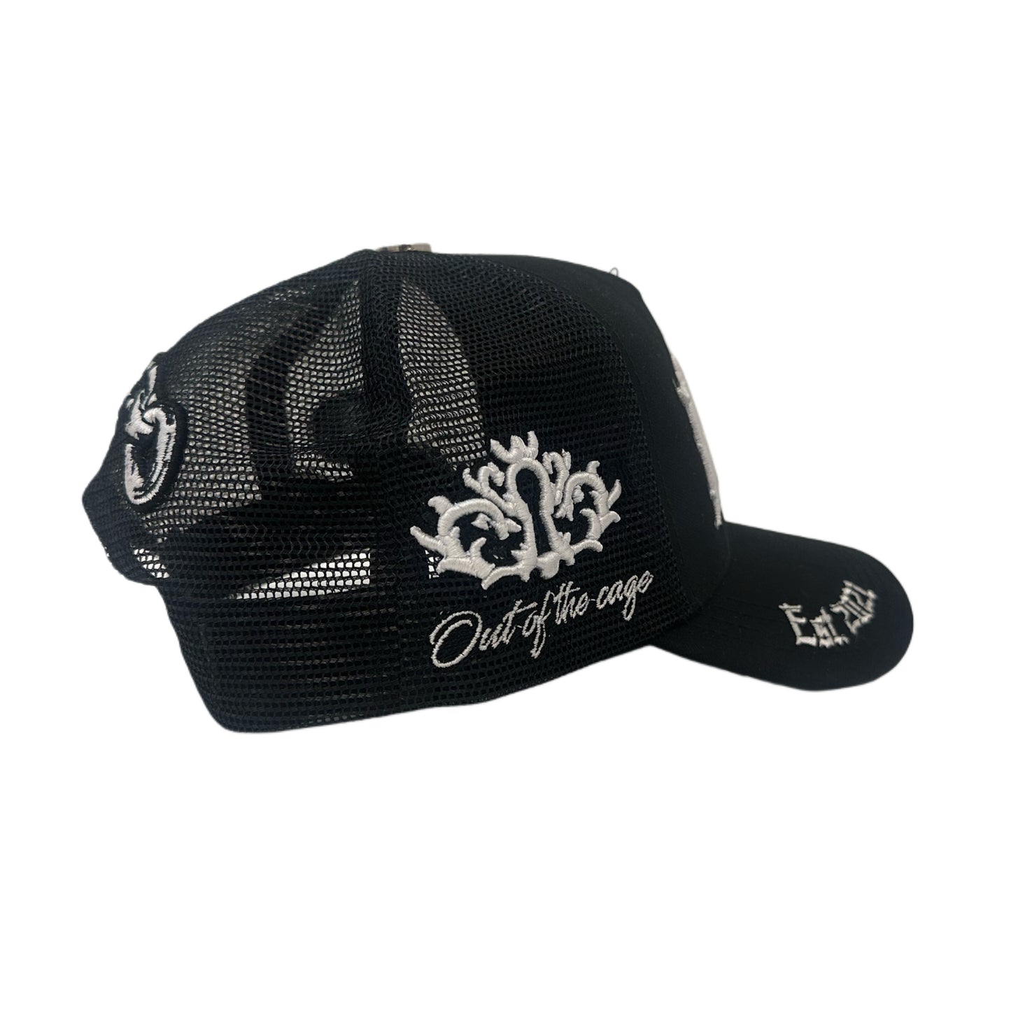 HstL Trnk x CDobleta The White Devil Trucker Hat (Black/White)